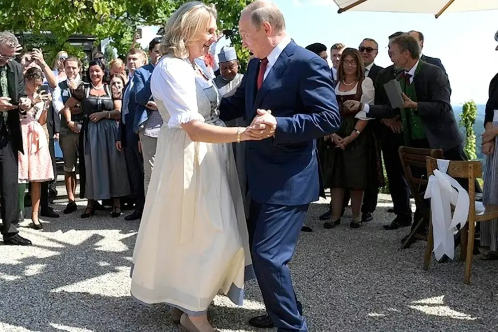 Колишня міністерка закордонних справ Австрії Карін Кнайсль