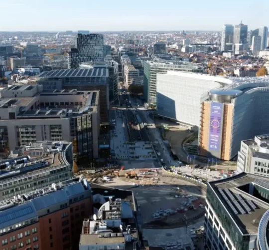 Аерофотознімок площі Шумана в Брюсселі, де розташовані ключові інституції Європейського Союзу, листопад 2025 року