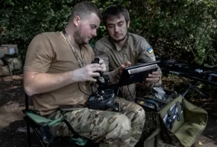 Члени українського полку дронів у Харківській області у вересні. Тайвань прагне вчитися на досвіді України, особливо коли йдеться про війну безпілотників.