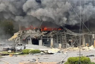 Щонайменше 12 людей загинули та 20 отримали поранення у південно-східному місті