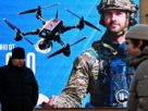 російська реклама на борді поповнити ряди пілотів блпа