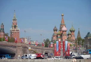 Червона площа, Кремль