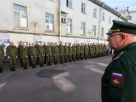 Новобранці російської армії у петербурзькому центрі набору на військову службу