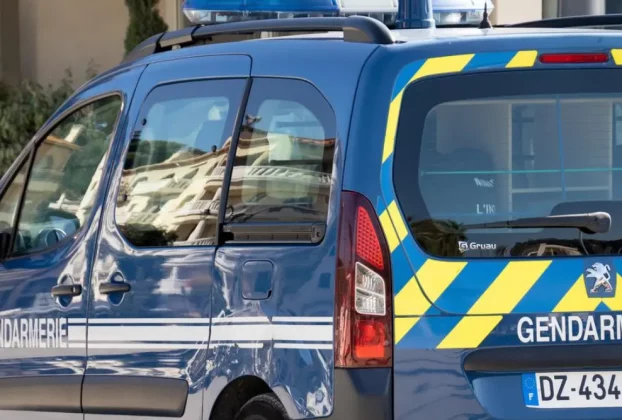 автомобіль французької поліції