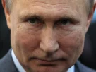 Володимир Путін з загадковим поглядом