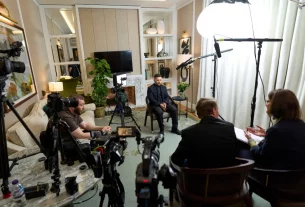 Володимир Зеленський дав інтерв’ю лондонській газеті «Guardian»