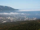 Вид на Ялту з Ай-Петрі — вершина Кримських гір.