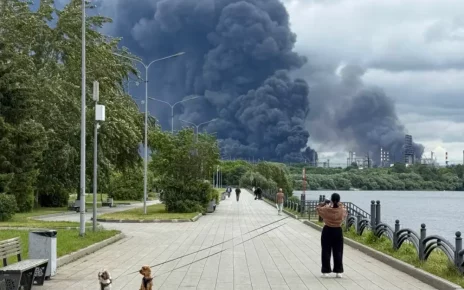 удар по нпз Росії