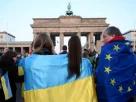9 березня 2025 року перед Бранденбурзькими воротами в Берліні зібралися демонстранти на підтримку України