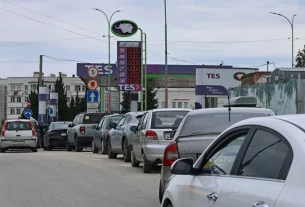 черги у Севастополі