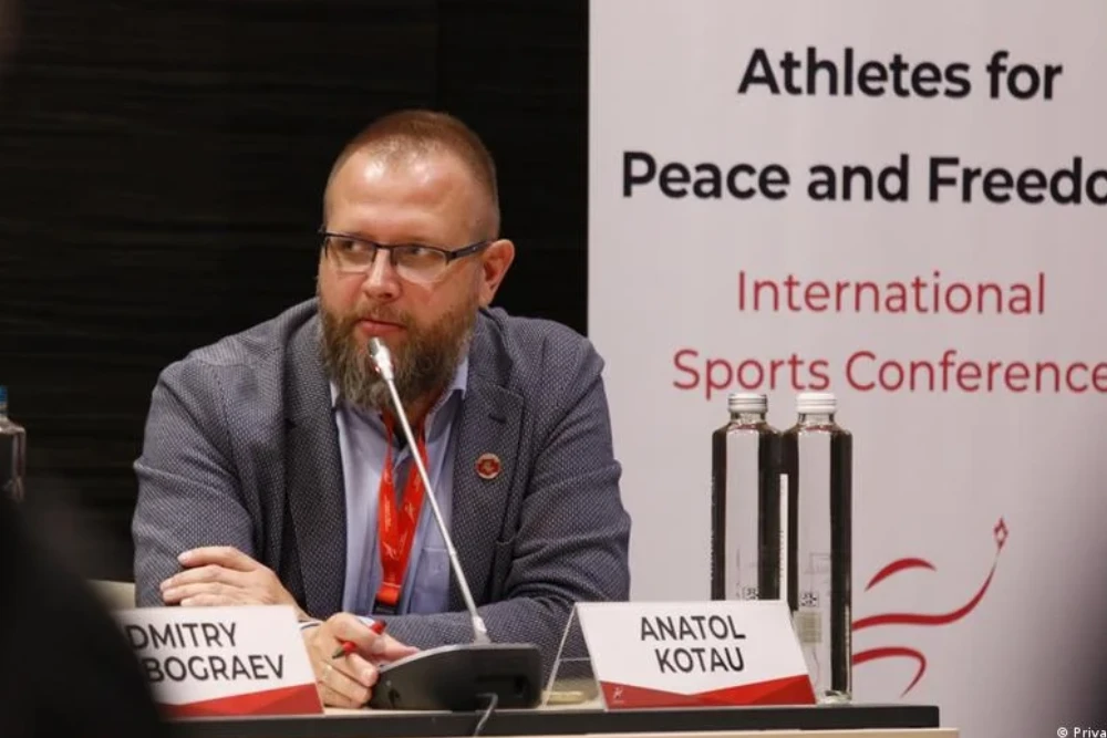 Колишній спортивний чиновник Анатолій Котау, критик білоруськоЇ влади