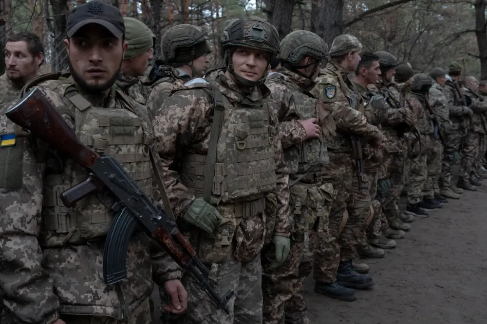 стрій військовослужбовців
