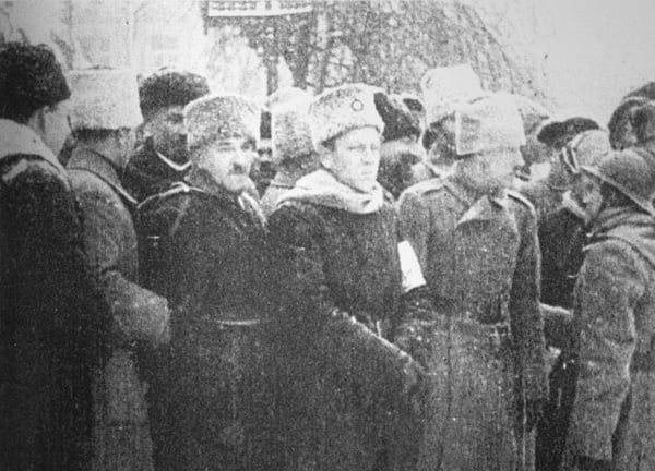 Головний отаман військ УНР Симон Петлюра, командир Січових стрільців Євген Коновалець