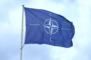 прапор НАТО