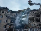 зруйнований будинок у Києві після атаки Росії