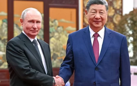 Президент Росії Володимир Путін і президент Китаю Сі Цзіньпін у Пекіні, 20 травня 2026 року