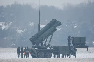 6 лютого 2023 року у Варшаві було розгорнуто ракетні комплекси «Патріот», придбані у США