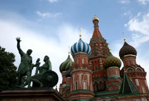 храм Василія Блаженного на кремлівській площі