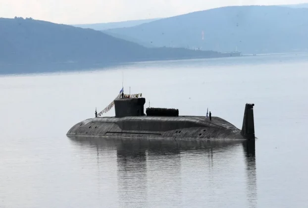 Російський атомний підводний човен «Юрій Долгорукий»