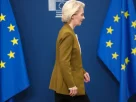 Голова Європейської комісії Урсула фон дер Ляєн залишає будівлю «Берлеймонт» у Брюсселі після виступу перед журналістами 9 червня 2026 року