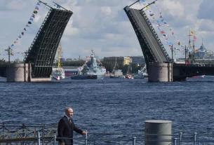 Останній морський парад у Санкт-Петербурзі відбувся у 2024 році.