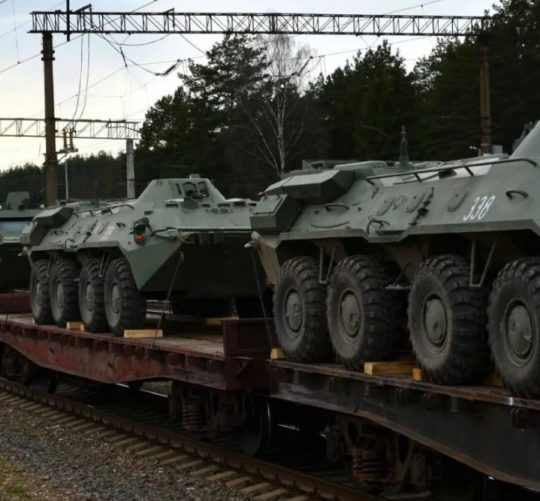 Масштабні поставки зброї з Білорусі до Росії. Розслідування виявило підготовку до вторгнення 2022 року