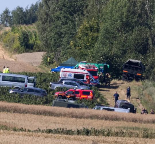 У четвер на місці падіння об’єкта поблизу Любліна (Польща) працюють служби екстреної допомоги
