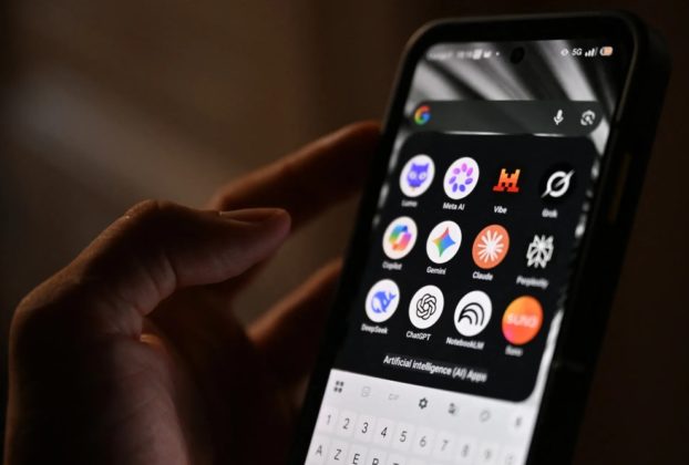 Чат-боти не можуть робити все