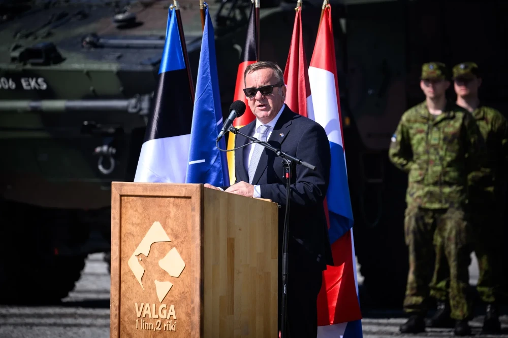 30 червня міністр оборони Німеччини Борис Пісторіус бере участь у церемонії у Валзі, Естонія