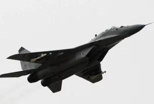 Літак МіГ-29 на авіабазі «Сліац» у місті Сліац, Словаччина