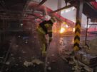 Пожежники загасили пожежу на поштовому складі «Нова Пошта» після російського авіаудару на околиці Харкова
