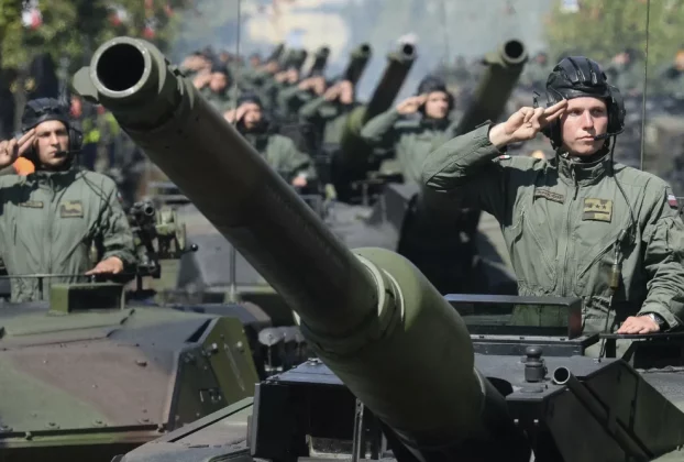 Масштабне постачання танків до України