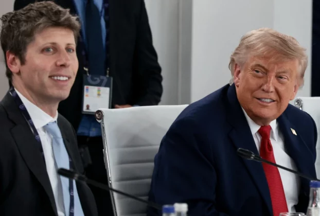 Генеральний директор OpenAI Сем Альтман разом із Дональдом Трампом на саміті G7 в Евіан-ле-Бен, Франція, 17 червня 2026 року