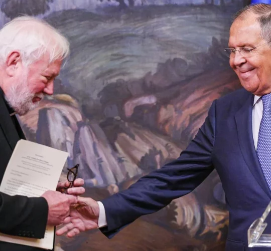 Архієпископ Пол Галлахер зустрівся з міністром закордонних справ Росії Сергієм Лавровим