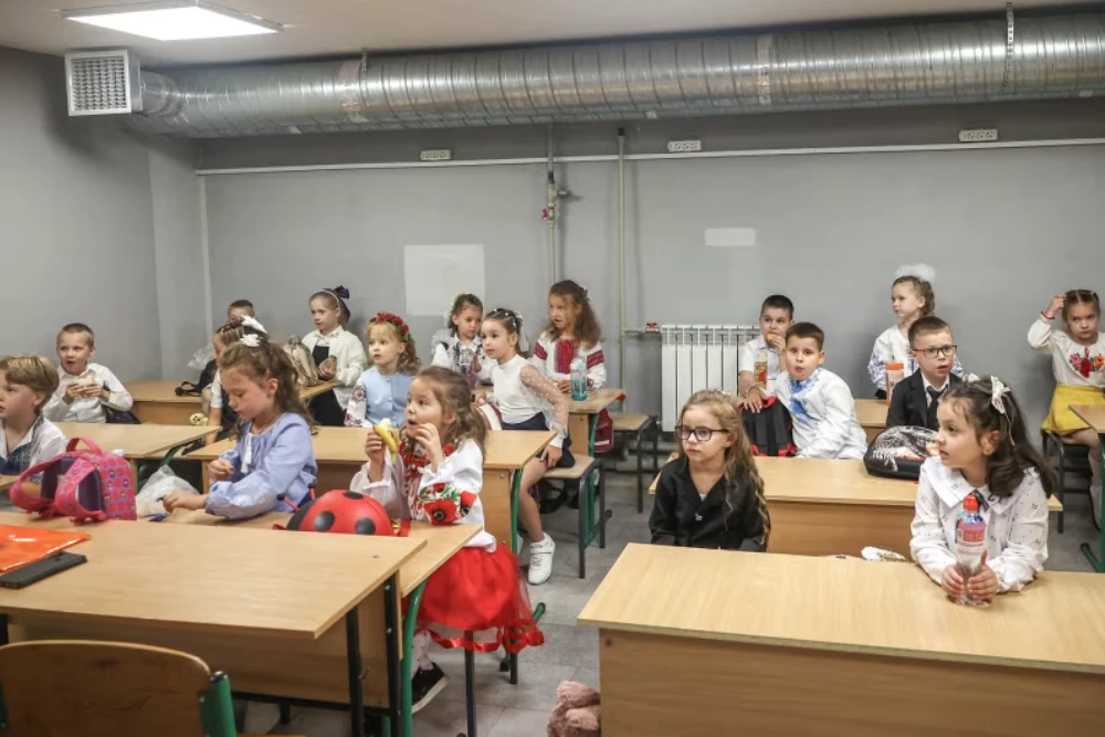 навчальний клас організований у підвалі школи