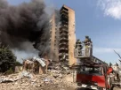 Пожежники на місці російського авіаудару в Краматорську 4 серпня
