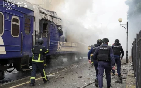 Вважається, що російський удар безпілотником по поїзду поблизу польського кордону в суботу не був спрямований проти Бориса Джонсона, який перебував неподалік