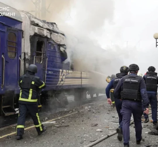 Вважається, що російський удар безпілотником по поїзду поблизу польського кордону в суботу не був спрямований проти Бориса Джонсона, який перебував неподалік