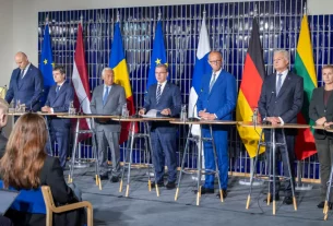 Прем'єр-міністр Петтері Орпо запросив лідерів європейських країн до Рованіємі, щоб обговорити спільну політику щодо Арктичного регіону. Лідери провели спільну прес-конференцію в будинку «Лаппіа»