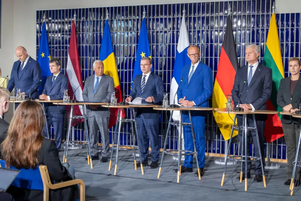 Прем'єр-міністр Петтері Орпо запросив лідерів європейських країн до Рованіємі, щоб обговорити спільну політику щодо Арктичного регіону. Лідери провели спільну прес-конференцію в будинку «Лаппіа»