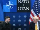 Зеленський та Трам дивляться один на одного на саміті НАТО