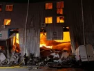 Гасіння будівлі в Києві, яка постраждала від російського авіаудару