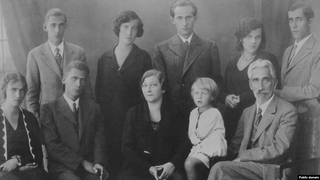 Розстріляна і знищена родина Крушельницьких