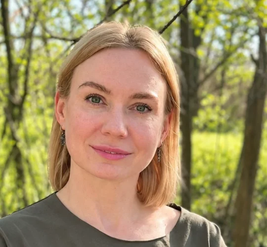 Євгенія Журавель — провідний психолог у компанії HART