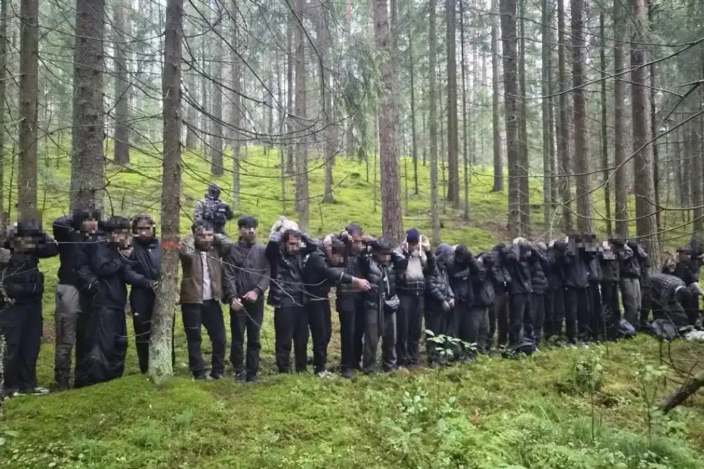 Латвійські прикордонники затримали осіб, які незаконно потрапили до країни через тунель