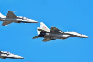 польські МіГ-29 у повітрі