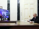 Володимир Путін у власному кабінеті проводить онлайн трансляцію