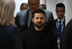 15 жовтня президент України Володимир Зеленський прибув для участі у зустрічі, що відбулася в рамках саміту ЄС у Брюсселі