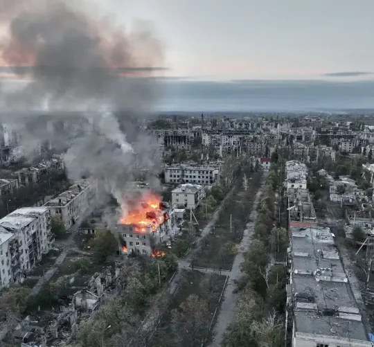 У міру того як п’ятий рік бойових дій затягується, ситуація стає все більш суворою