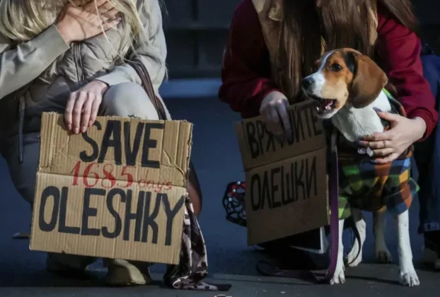 Мітинг у Києві, Україна, 6 жовтня 2026 року, з вимогою створити гуманітарний коридор для евакуації українських цивільних осіб із міста Олешки в Херсонській області